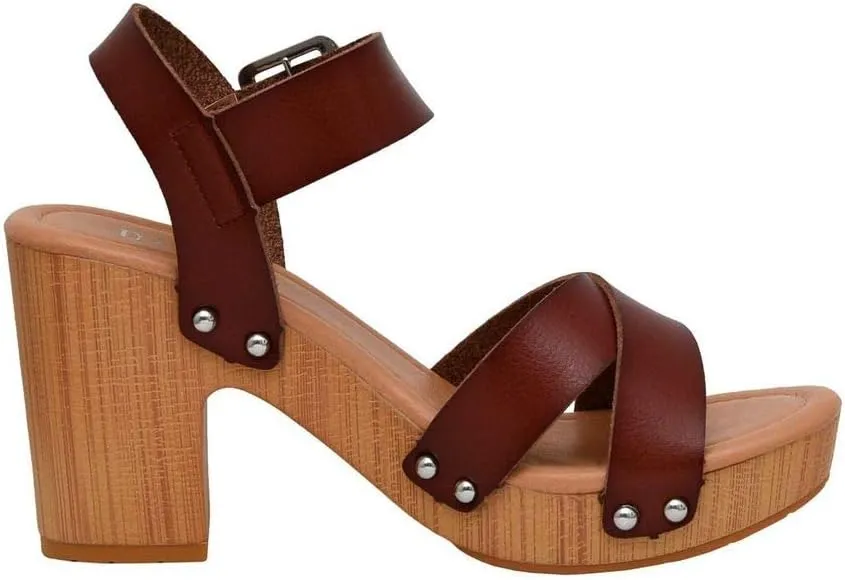 Dunes Women's Sayer Faux Wood Sandal  Comfort Foam & LiteSole Technology