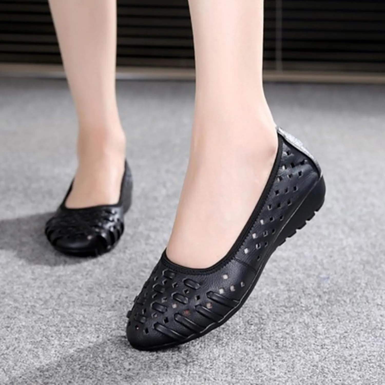 MOYOWEI Women's Summer Comfort Woven Leather Flats,Pointed Closed Toe Hollow Non-slip Soft Sole Slip-on Walking Casual Shoes