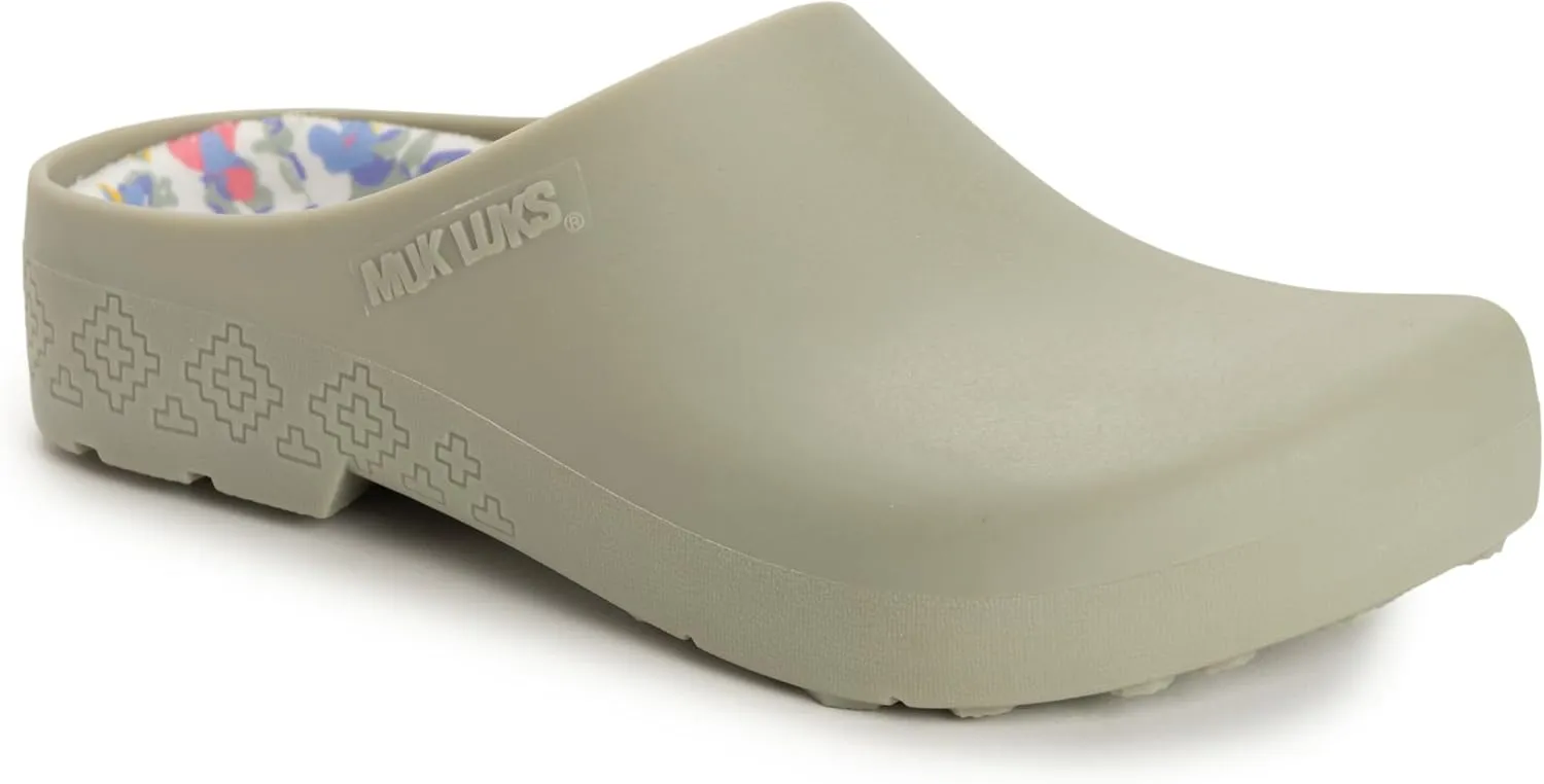 MUK LUKS Women's Garden Clog and Glove Set Sandal