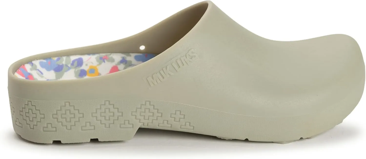MUK LUKS Women's Garden Clog and Glove Set Sandal