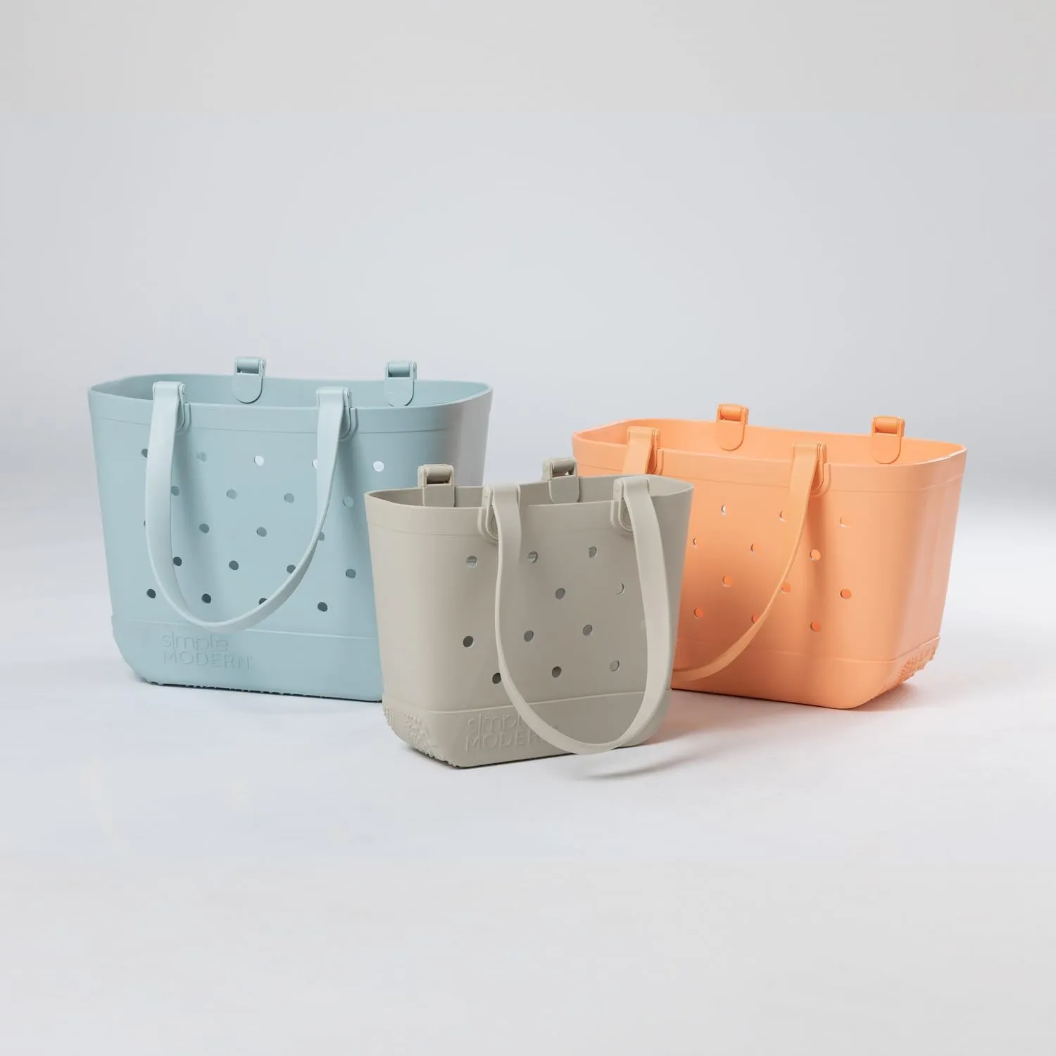 Simple Modern Extra-Large Beach Bag | Waterproof Getaway Rubber Tote with Zipper Pocket for Travel, Pool, Boat, Groceries, Sports | 80s Mix